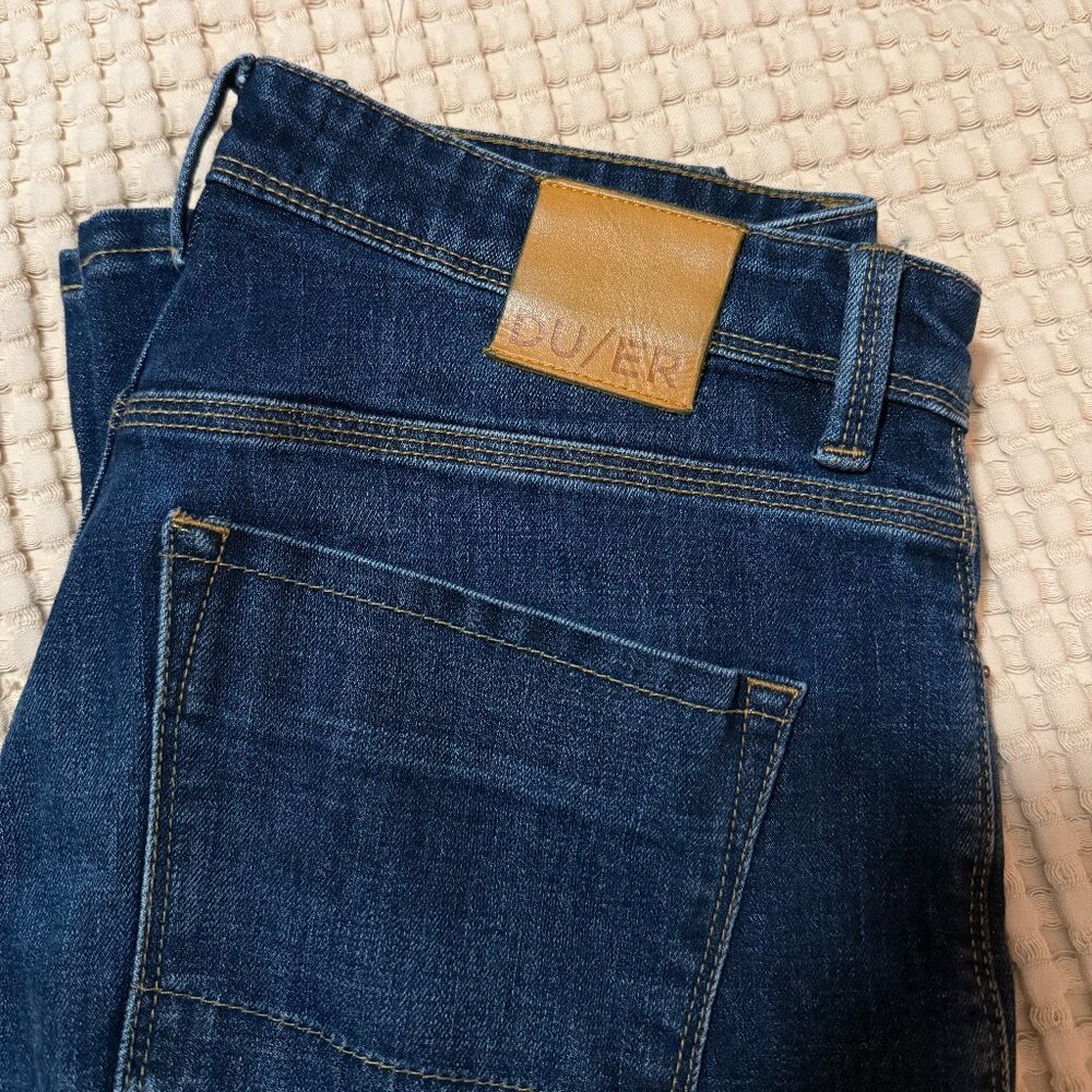 DU/ER L2X Straight Leg 33x32, excellent condition, DUER mens
